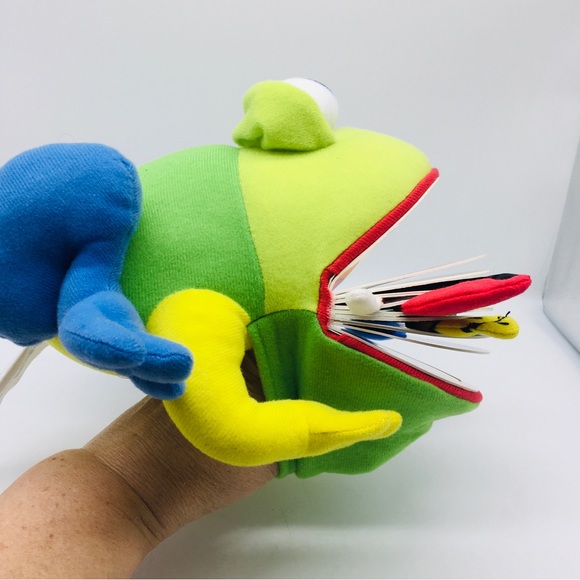 Monday the Bullfrog Book Plush Stuffed Animal  Interactive Toy Puppet POP UP - Picture 4 of 9